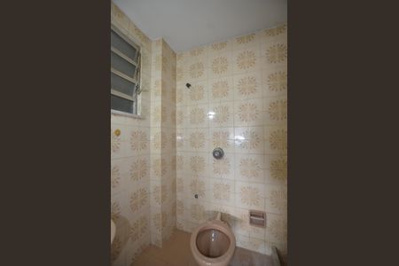 Apartamento à venda com 81m², 2 quartos e 1 vagaBanheiro da Suite