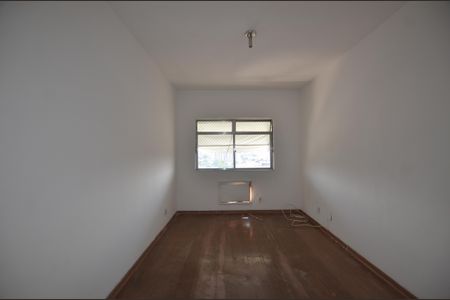 Apartamento à venda com 81m², 2 quartos e 1 vagaQuarto 1 Suite