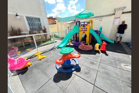 Apartamento para alugar com 55m², 2 quartos e 1 vagaÁrea comum - Playground