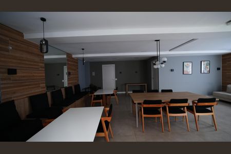 Apartamento à venda com 40m², 2 quartos e sem vagaÁrea comum - Salão de festas