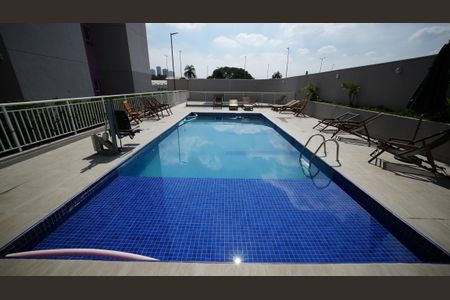 Apartamento à venda com 40m², 2 quartos e sem vagaÁrea comum - Piscina