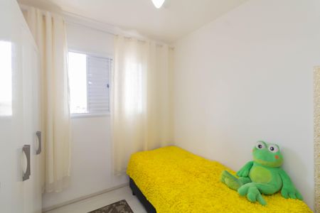 Quarto 1 de apartamento à venda com 2 quartos, 48m² em Vila Carmosina, São Paulo