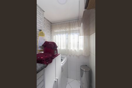 Apartamento à venda com 48m², 2 quartos e 1 vaga Apartamento à venda com 48m², 2 quartos e 1 vagaCozinha e Área de Serviço