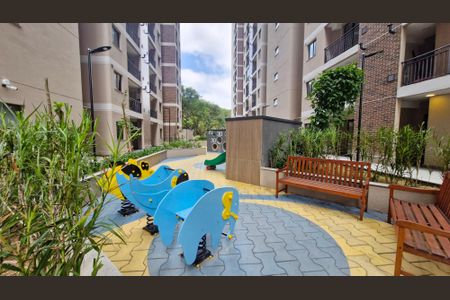 Apartamento para alugar com 42m², 2 quartos e 1 vaga Apartamento para alugar com 42m², 2 quartos e 1 vagaÁrea comum - Playground