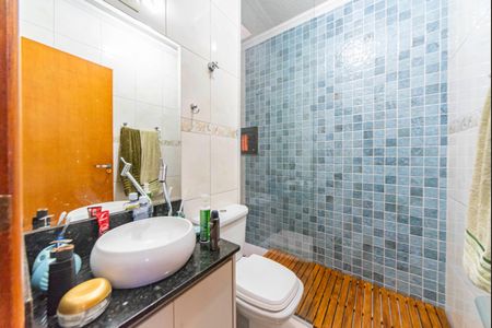 Casa para alugar com 120m², 2 quartos e 4 vagasBanheiro do Quarto 2