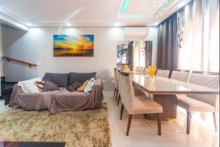 Sala de casa para alugar com 2 quartos, 120m² em Vila Humaita, Santo André