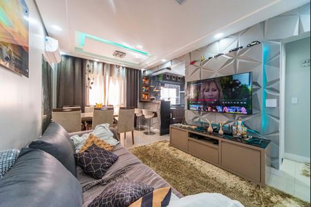 Sala de casa para alugar com 2 quartos, 120m² em Vila Humaita, Santo André