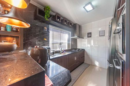 Casa para alugar com 120m², 2 quartos e 4 vagasCozinha 