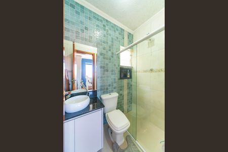 Casa para alugar com 120m², 2 quartos e 4 vagasBanheiro do Quarto 1