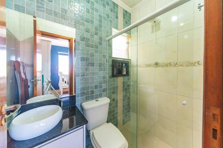 Casa para alugar com 120m², 2 quartos e 4 vagasBanheiro do Quarto 1