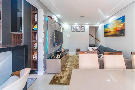 Sala de casa para alugar com 2 quartos, 120m² em Vila Humaita, Santo André