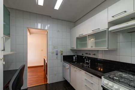 Apartamento à venda com 90m², 3 quartos e 2 vagasCozinha
