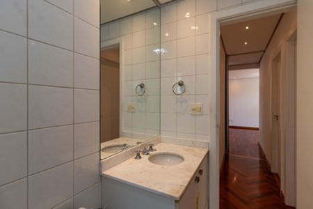 Apartamento à venda com 90m², 3 quartos e 2 vagasBanheiro