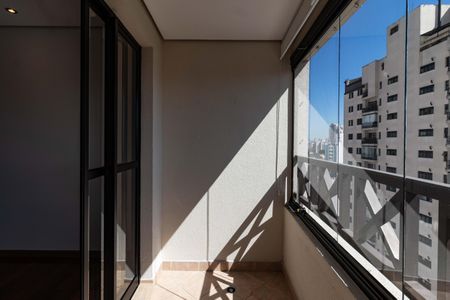 Varanda de apartamento para alugar com 3 quartos, 90m² em Vila Romana, São Paulo