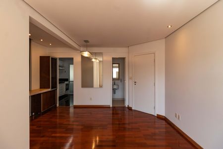 Sala de apartamento para alugar com 3 quartos, 90m² em Vila Romana, São Paulo