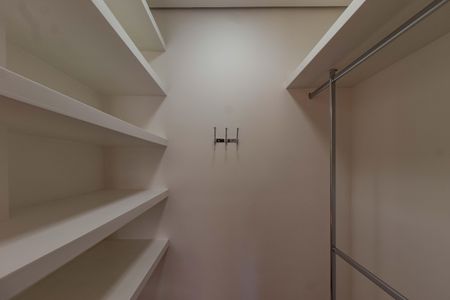Apartamento à venda com 90m², 3 quartos e 2 vagasCloset da suíte