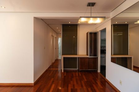 Apartamento à venda com 90m², 3 quartos e 2 vagasSala