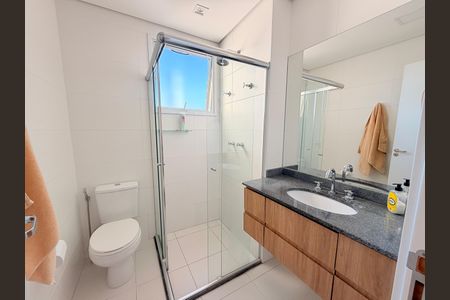 Apartamento à venda com 160m², 3 quartos e 4 vagasBanheiro da Suíte 2