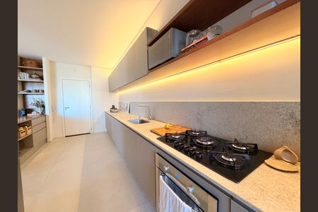 Apartamento à venda com 160m², 3 quartos e 4 vagasCozinha