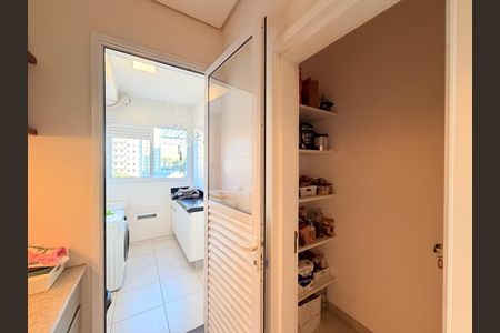 Apartamento à venda com 160m², 3 quartos e 4 vagasCozinha