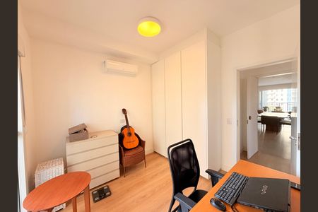 Apartamento à venda com 160m², 3 quartos e 4 vagasSuíte 2