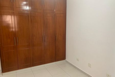Apartamento para alugar com 121m², 3 quartos e 2 vagasQuarto 2