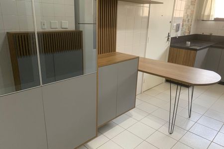 Apartamento para alugar com 121m², 3 quartos e 2 vagasCozinha