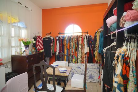 Casa para alugar com 189m², 3 quartos e 2 vagasCloset