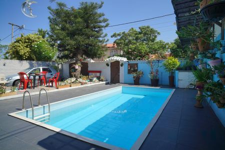 Casa para alugar com 189m², 3 quartos e 2 vagasPiscina