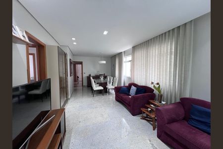 Apartamento para alugar com 3 quartos, 140m² em Santo Antônio, Belo Horizonte