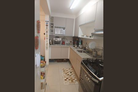 Apartamento à venda com 67m², 2 quartos e 1 vagaCozinha