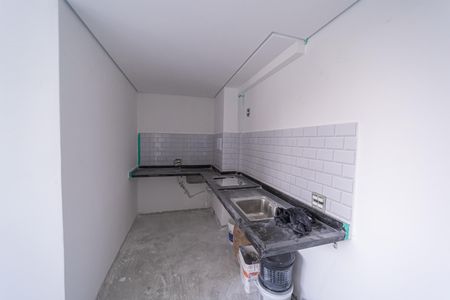 Apartamento para alugar com 33m², 2 quartos e sem vagaSala/Cozinha e Área de Serviço