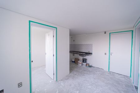 Apartamento para alugar com 33m², 2 quartos e sem vagaSala/Cozinha e Área de Serviço