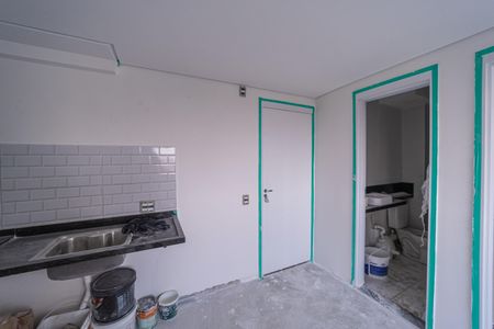 Apartamento para alugar com 33m², 2 quartos e sem vagaSala/Cozinha e Área de Serviço