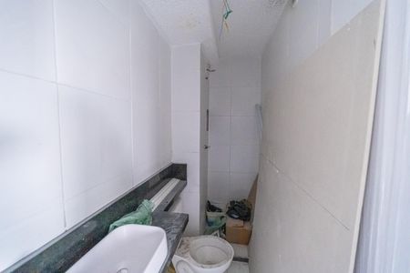 Apartamento para alugar com 33m², 2 quartos e sem vagaBanheiro