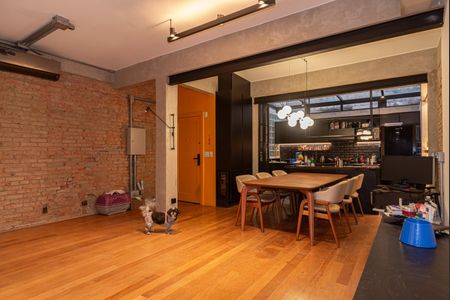 Apartamento à venda com 102m², 2 quartos e sem vagaSala