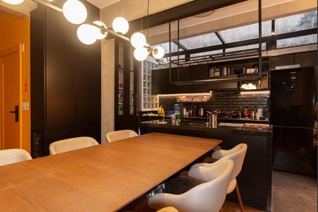 Apartamento à venda com 102m², 2 quartos e sem vagaSala