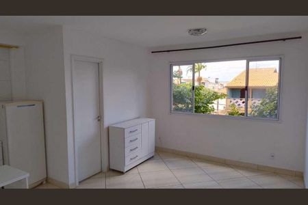 Sala de kitnet/studio para alugar com 1 quarto, 25m² em Vila Campanela, São Paulo