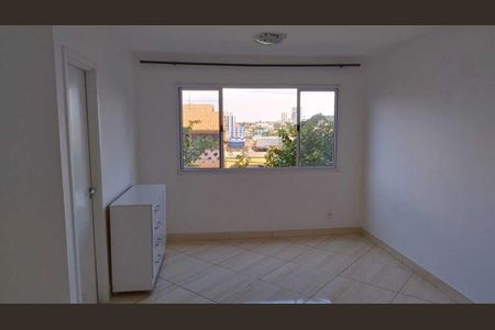 Sala de kitnet/studio para alugar com 1 quarto, 25m² em Vila Campanela, São Paulo