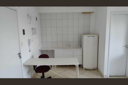 Cozinha de kitnet/studio para alugar com 1 quarto, 25m² em Vila Campanela, São Paulo