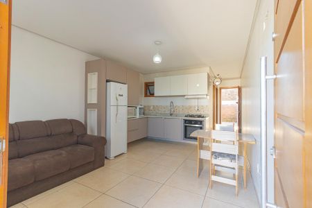 Sala/Cozinha de casa à venda com 1 quarto, 40m² em Olaria, Canoas