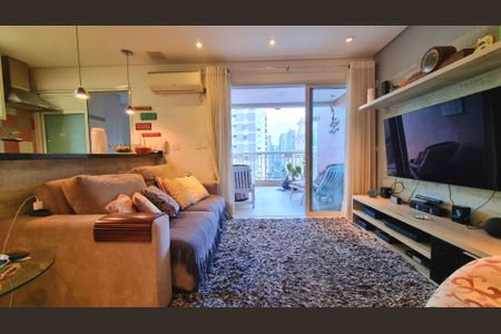 Apartamento à venda com 2 quartos, 102m² em Vila Cordeiro, São Paulo