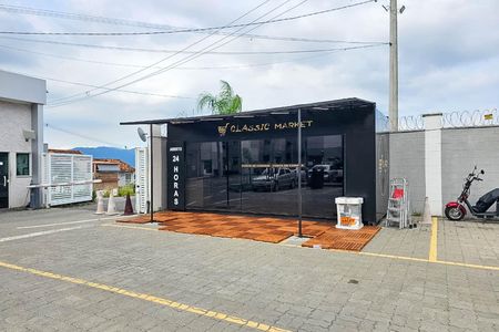 Apartamento para alugar com 44m², 2 quartos e 1 vagaConveniência