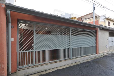 Casa para alugar com 140m², 2 quartos e 1 vagaFachada