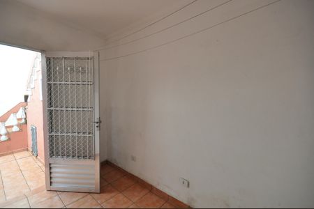 Casa para alugar com 140m², 2 quartos e 1 vagaÁrea de Serviço