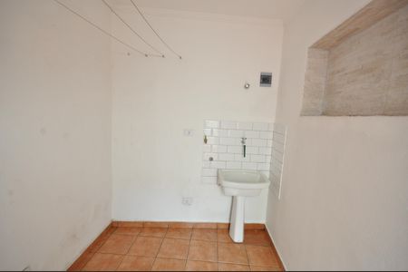 Casa para alugar com 140m², 2 quartos e 1 vagaÁrea de Serviço