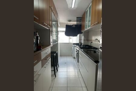 Apartamento à venda com 54m², 2 quartos e 1 vagaCozinha