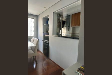 Apartamento à venda com 54m², 2 quartos e 1 vagaSala