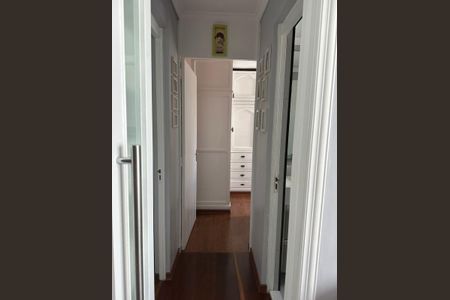 Apartamento à venda com 54m², 2 quartos e 1 vagaCorredor