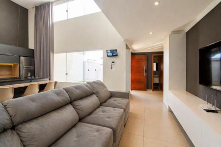 Sala de casa para alugar com 2 quartos, 154m² em Igara, Canoas